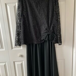 Elegant Black Lace Overlay Dress